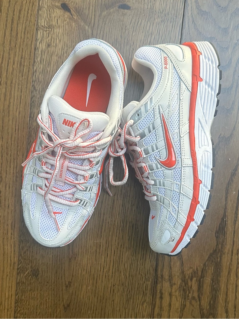 Nike P-6000 Women’s Sneaker Like New Condition Size 7.5